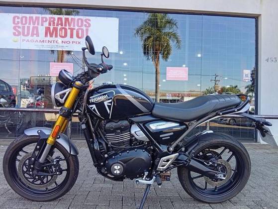 TRIUMPH SPEED 400 